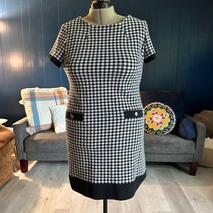 Tommy Hilfiger Black Cotton Blend Houndstooth Short Sleeve Crew Neck Knee Length